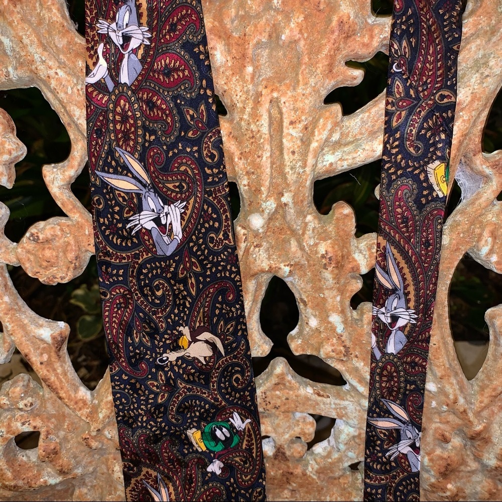 Vintage Looney Tunes Mania Tie